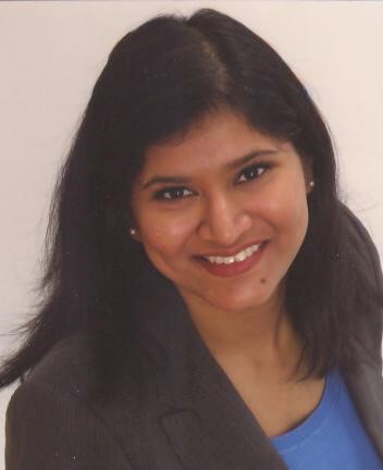 [Phót~ó óf Á~párñ~á Kóm~átíñ~éñí, M~D]